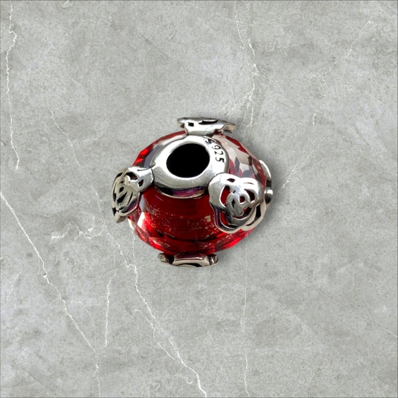 BOGO! BUNDLE FOR DISCOUNT! 925 Silver Beautiful Red Flower Murano Gold flecks - Picture 2 of 4